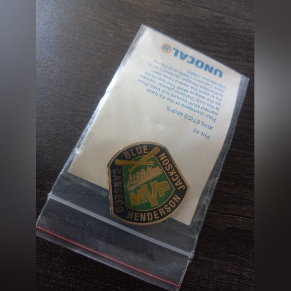 Vintage Oakland Athletics MVP's UNOCAL MLB Pin #2 New